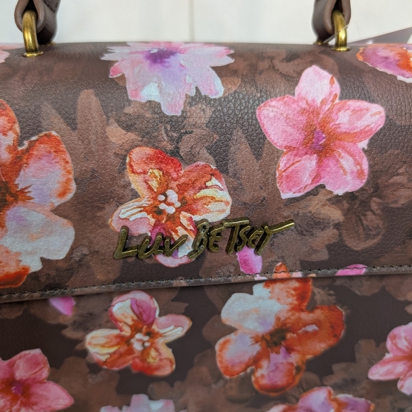 Betsey Johnson Crossbody Handbag  Brown Floral NWT - Picture 2 of 7